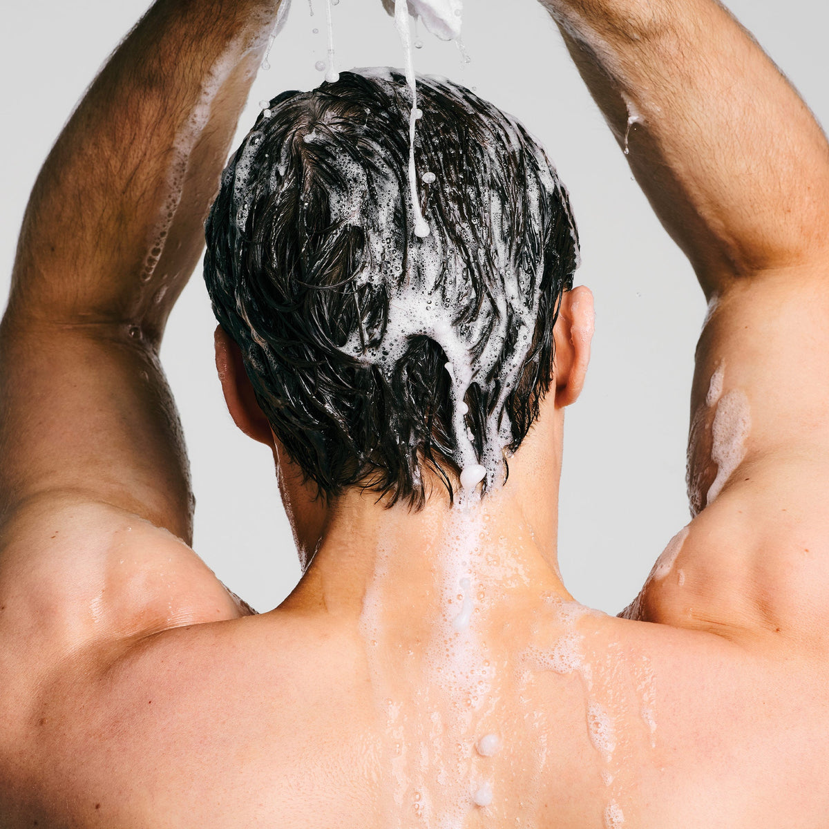 Шампоан Clear Essential Shampoo